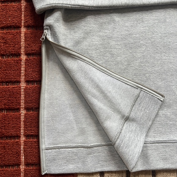 Club Monaco Tech Side Zip Crewneck Sweatshirt - Picture 6 of 11